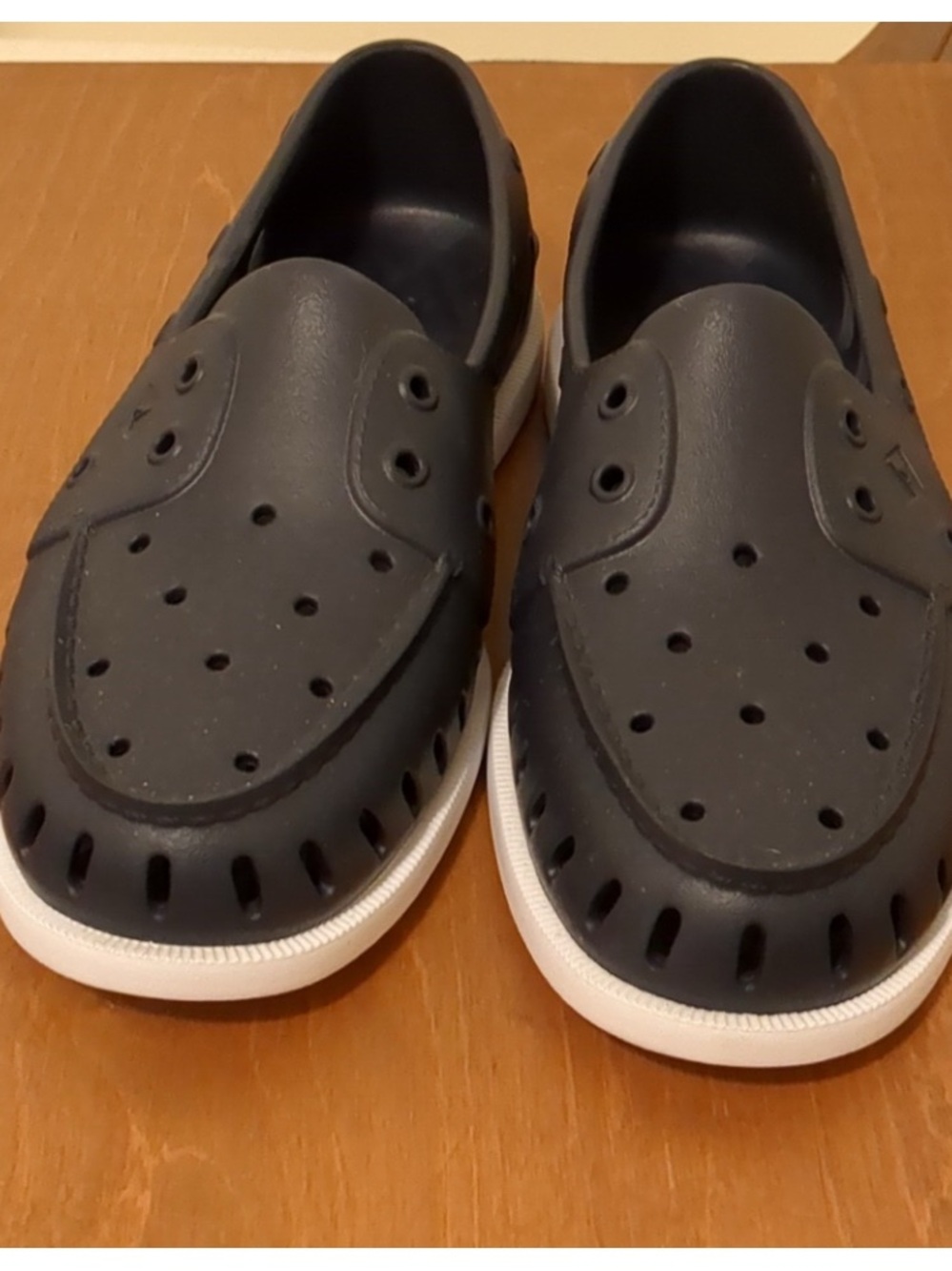 🆕 Sperry Black Slip-On